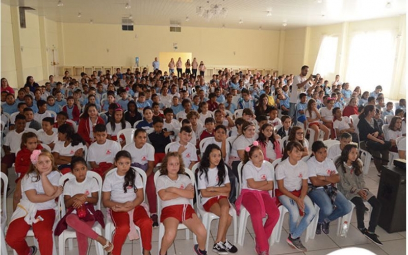 500 crianças de Alto Paraná participam do projeto do CICA
